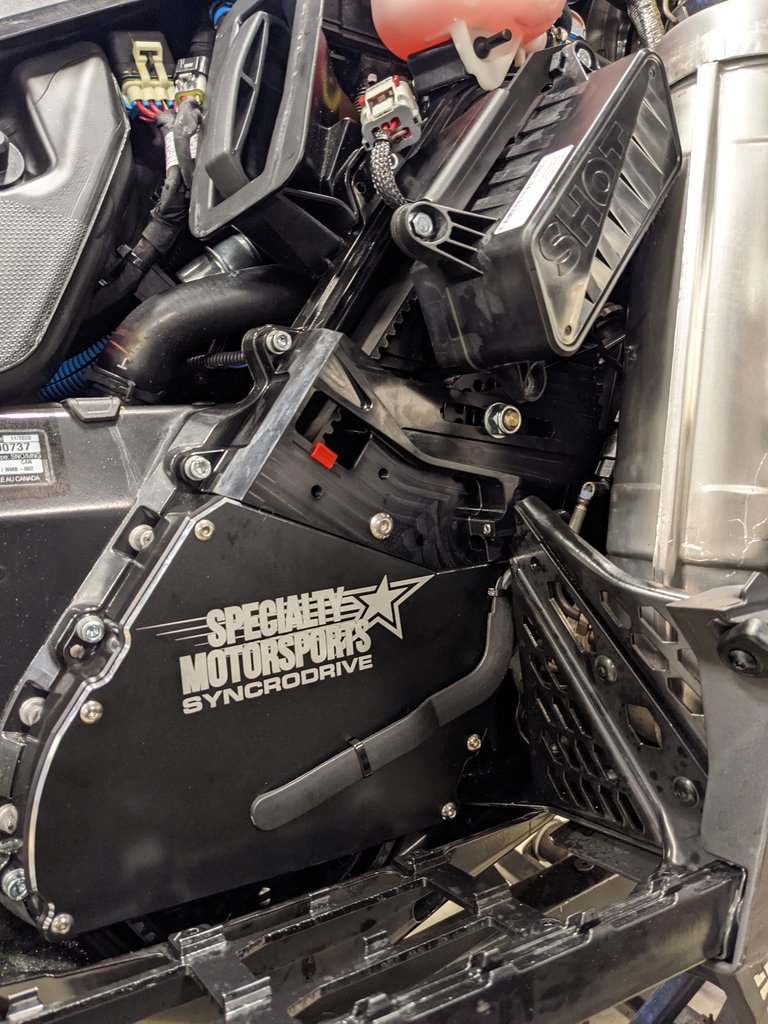 SKIDOO SUMMIT GEN 4 FACTORY TURBO / LYNX SYNCRODRIVE